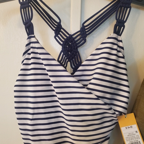 WOMANS BLUE & WHITE STRIPED ONE-PIECE BATHING SUIT - SIZE S (4-6) - Picture 3 of 5